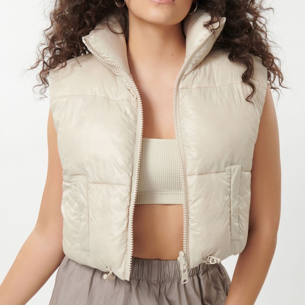 Garage puffer vest